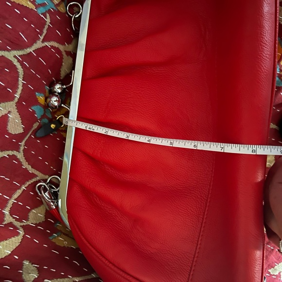 Retired red Bettie Page Purse HTF - Picture 5 of 7